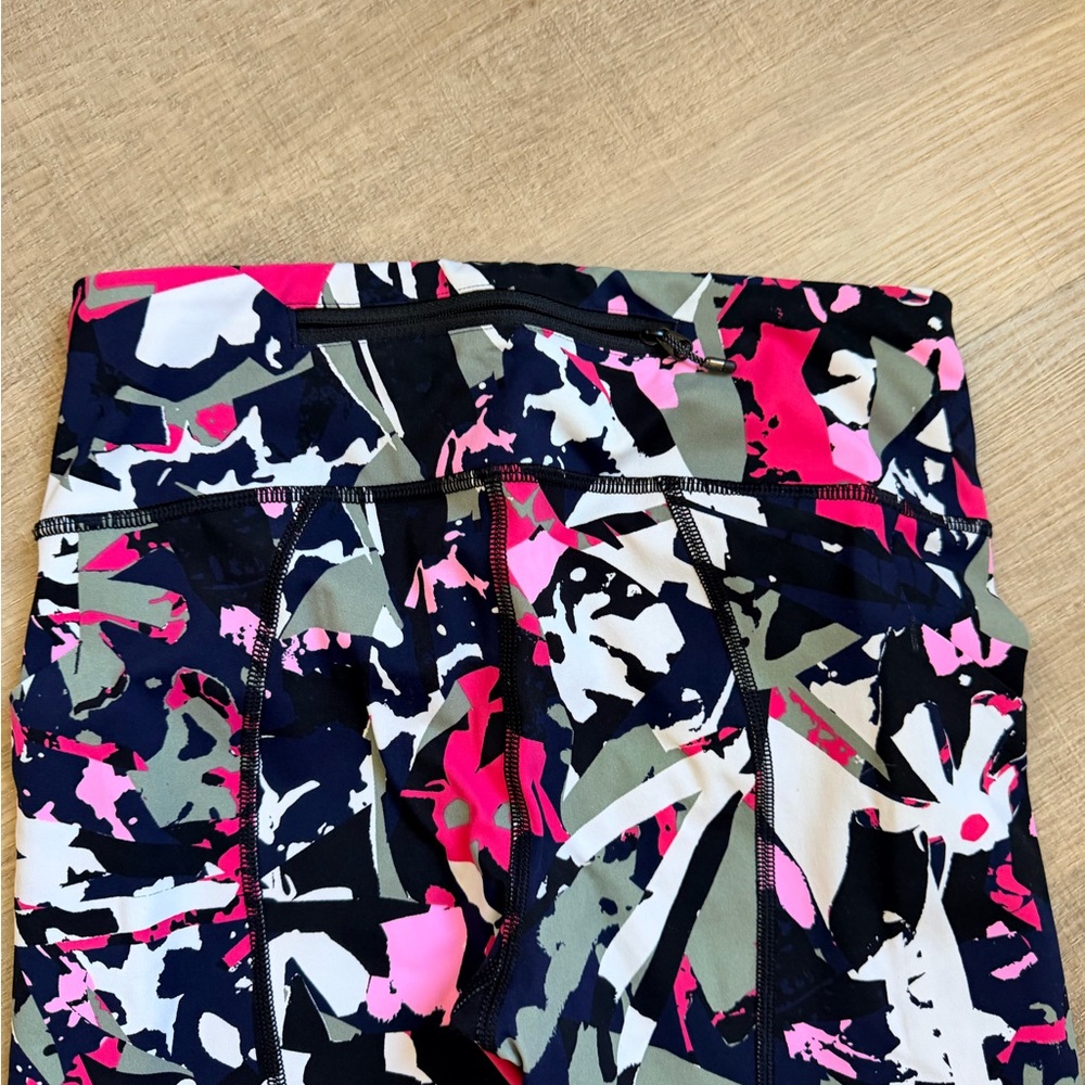 Lululemon Pace Rival Crop - Picture 3 of 5